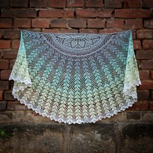 klubíčko Daisy 3nitka s lurexem a náš vzor Avril