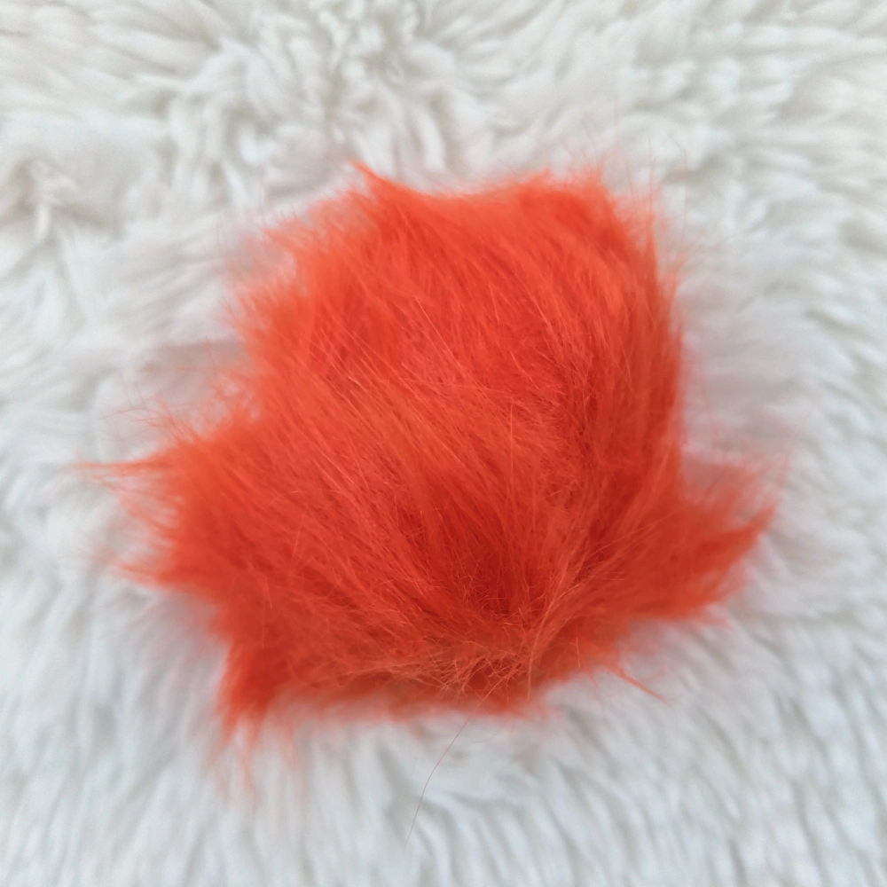 Oranžová bambule na čepici, 7 cm