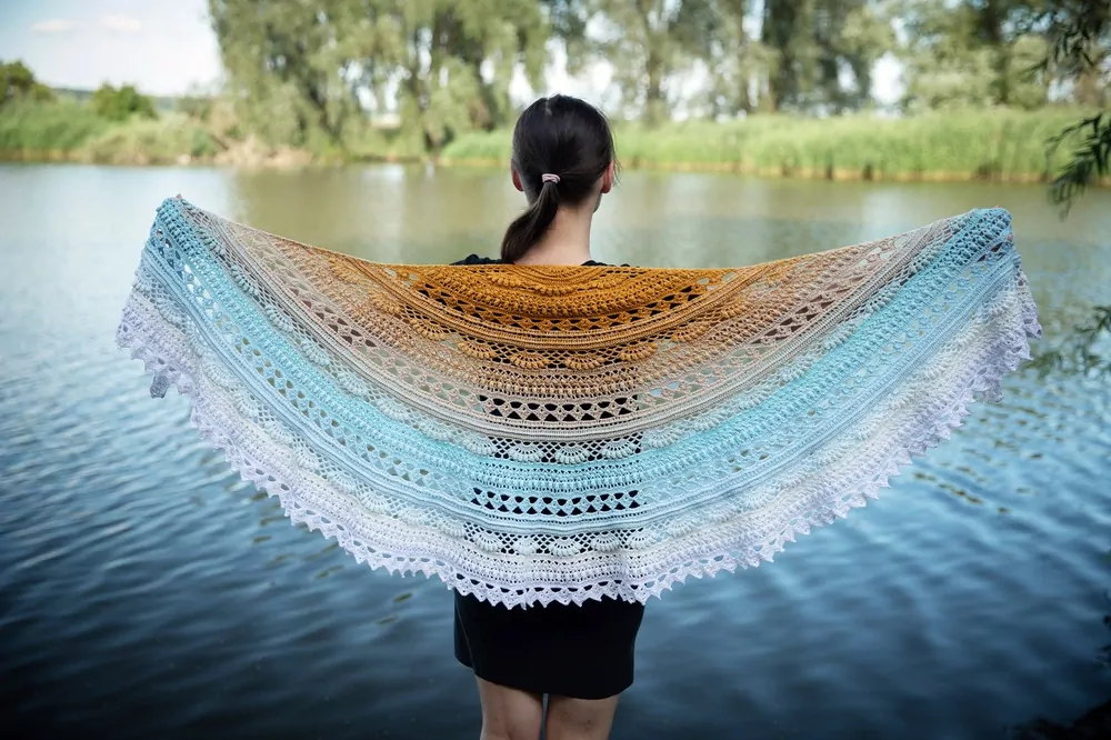Návod na šátek Valeria II. - půlkruh