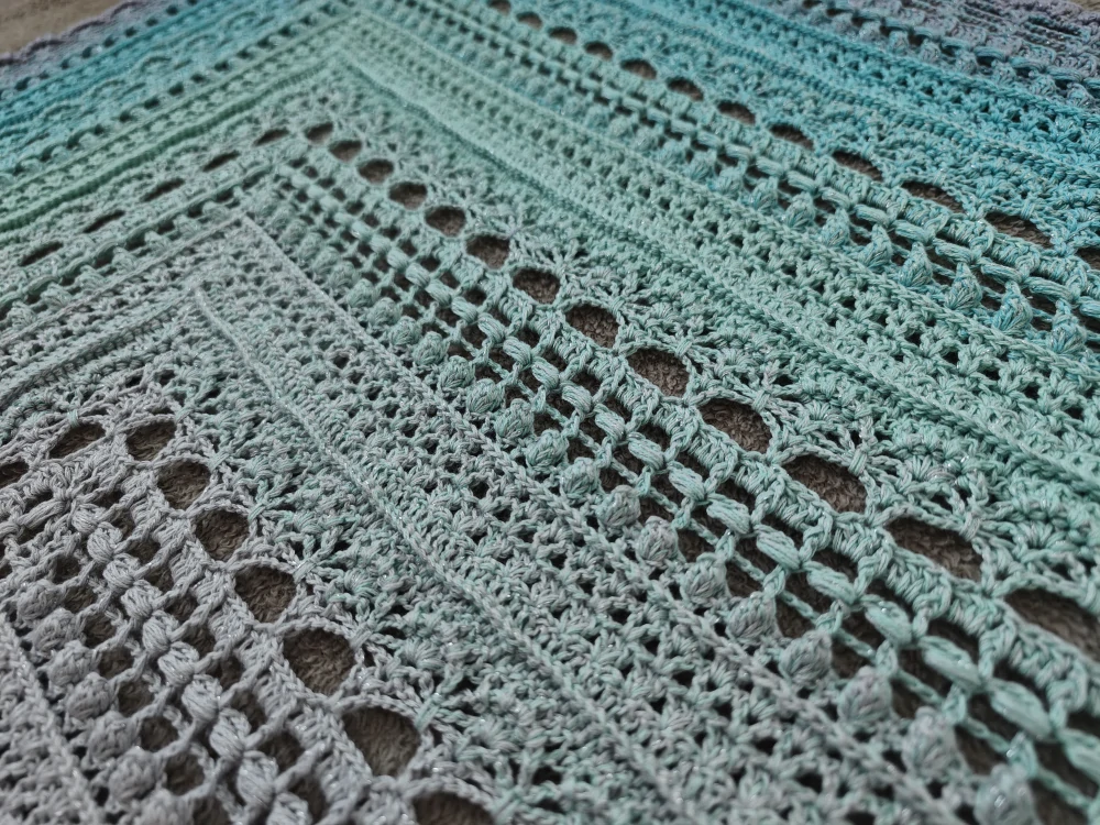 Startovací sada: duhové klubíčko a návod na šátek