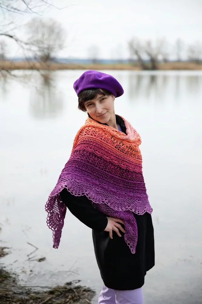 Návod na háčkovaný šátek Cora Bell - půlkruh