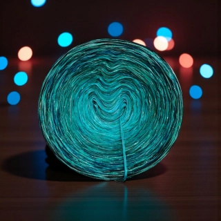 Klubíčko Daisy ART 3+3nitka (s lurexem, viskózou a bavlnou)