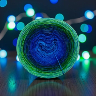 Klubíčko Daisy GlossART 3nitka + viskóza